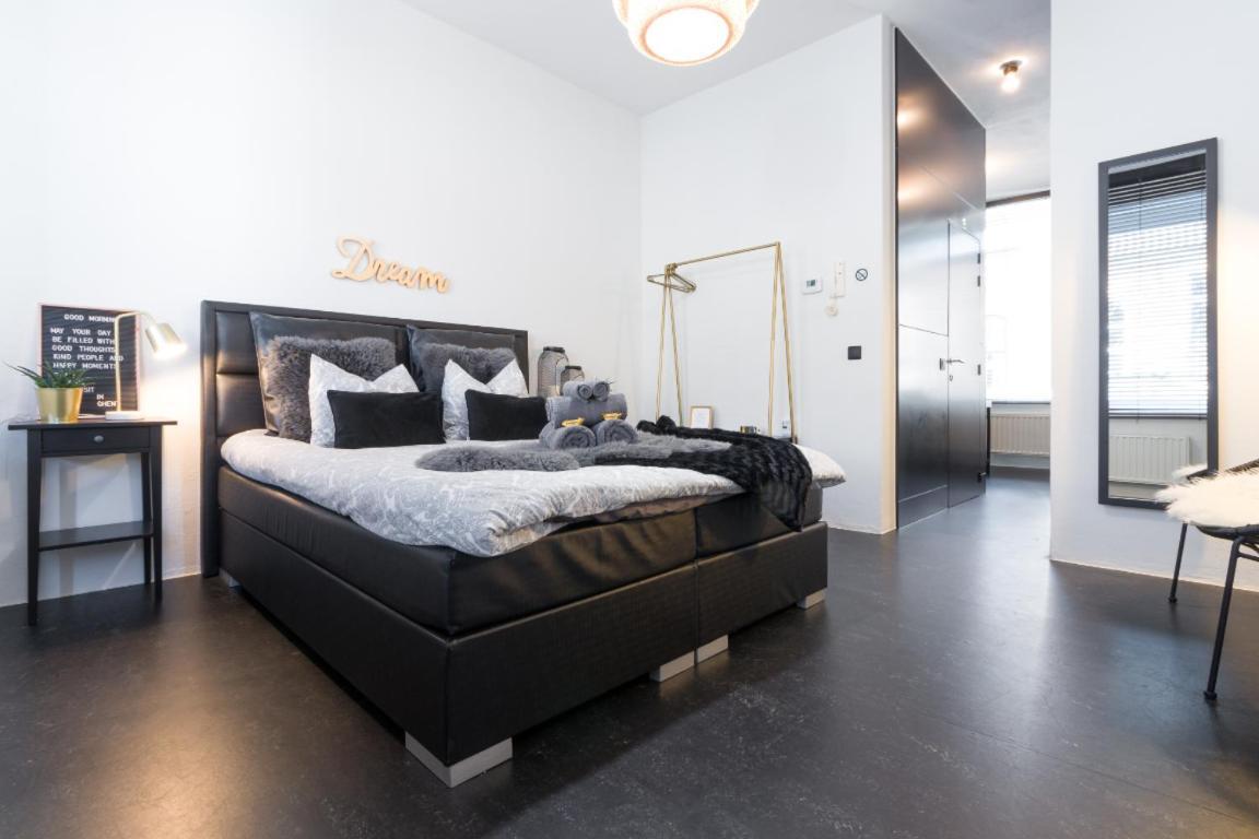 Suite Cesar Ghent Exterior photo